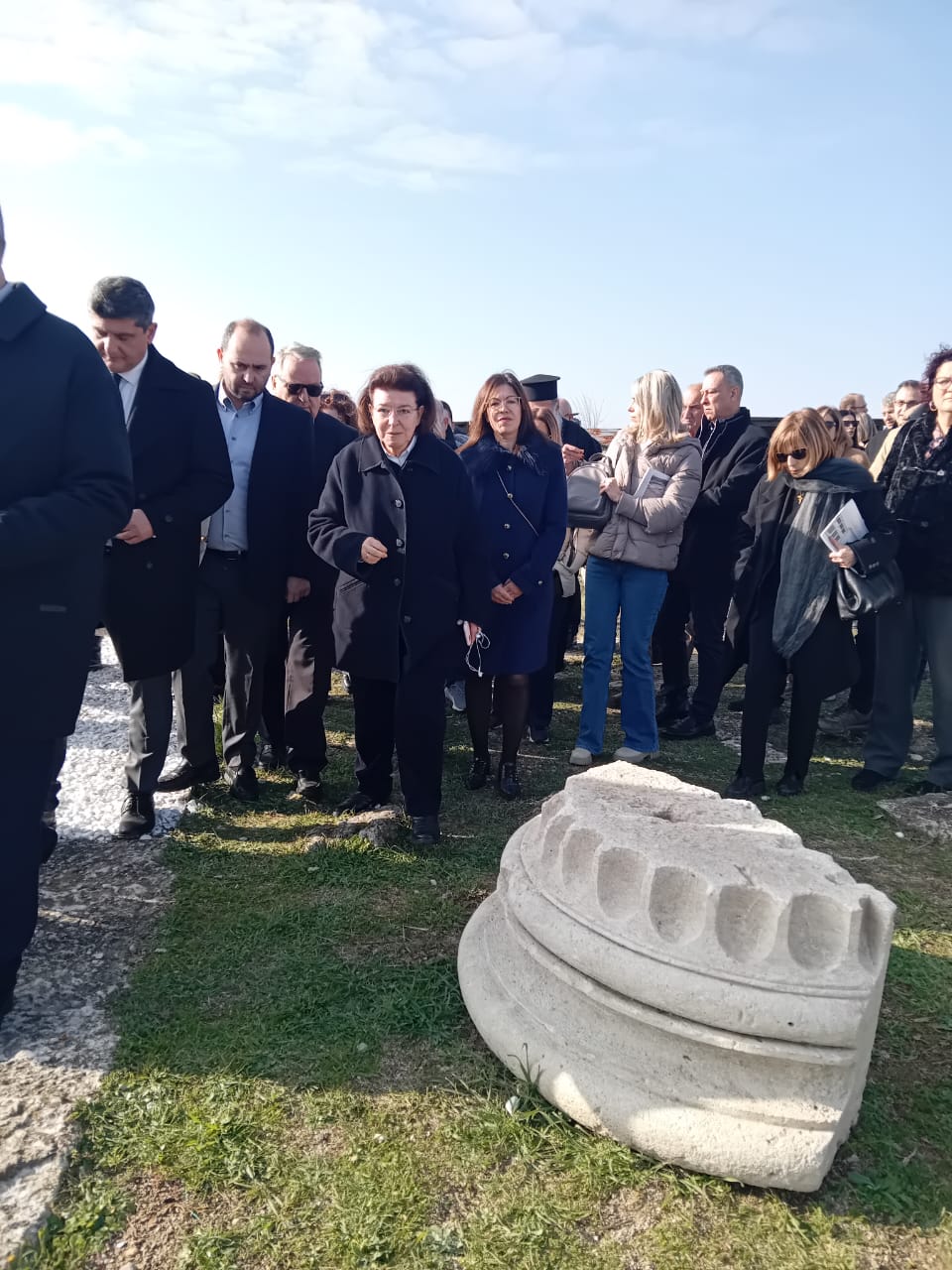 Από την περιήγηση της ΥΠΠΟ Λίνας Μενδώνη, στο Ανάκτορο της Πέλλας
