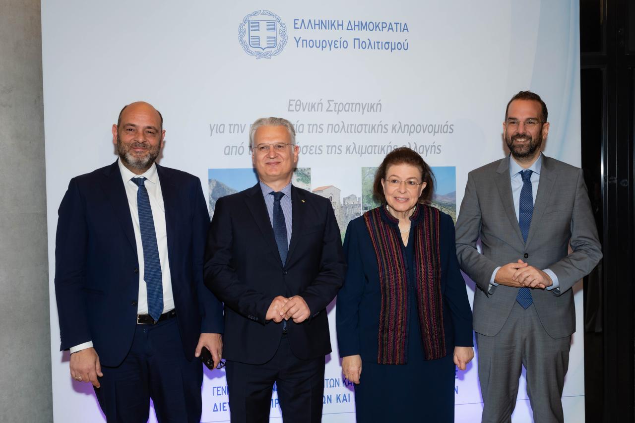 Η Λίνα Μενδώνη, ο Ιάσων Φωτήλας, ο Δημήτρης Φτωχός και ο Νεκτάριος Φαρμάκης