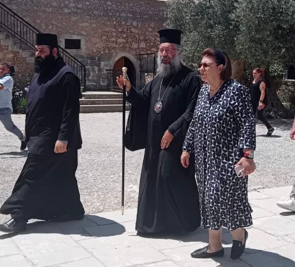 Η Υπουργός Πολιτισμού Λίνα Μενδώνη με τον Μητροπολίτη Ρεθύμνης και Αυλοποτάμου κ.κ. Πρόδρομο