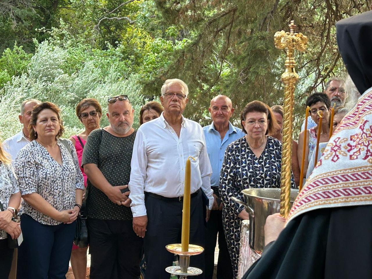 Η Υπουργός Πολιτισμού Λίνα Μενδώνη στα εγκαίνια του Ιερού Ναού Μεταμορφώσεως του Σωτήρος στο Ποτάμι Καρλοβάσου