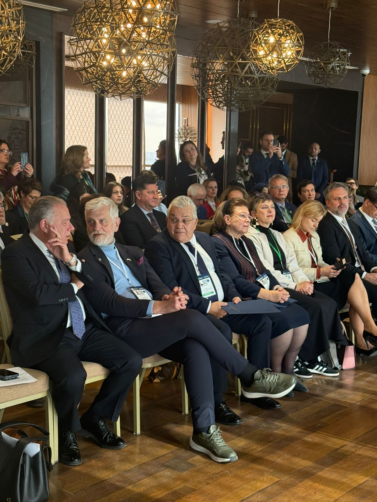 Λίνα Μενδώνη, Γιάννης Λοβέρδος, Νίκος Παπαϊωάννου, Γιώργος Κουμουτσάκος